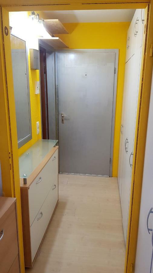Business-Travel-Apartment & Ferienwohnung Muenster, Kontaktloser Check-In Von 15 Bis 24 Uhr Moeglich, Mit Sb-Kiosk Esterno foto
